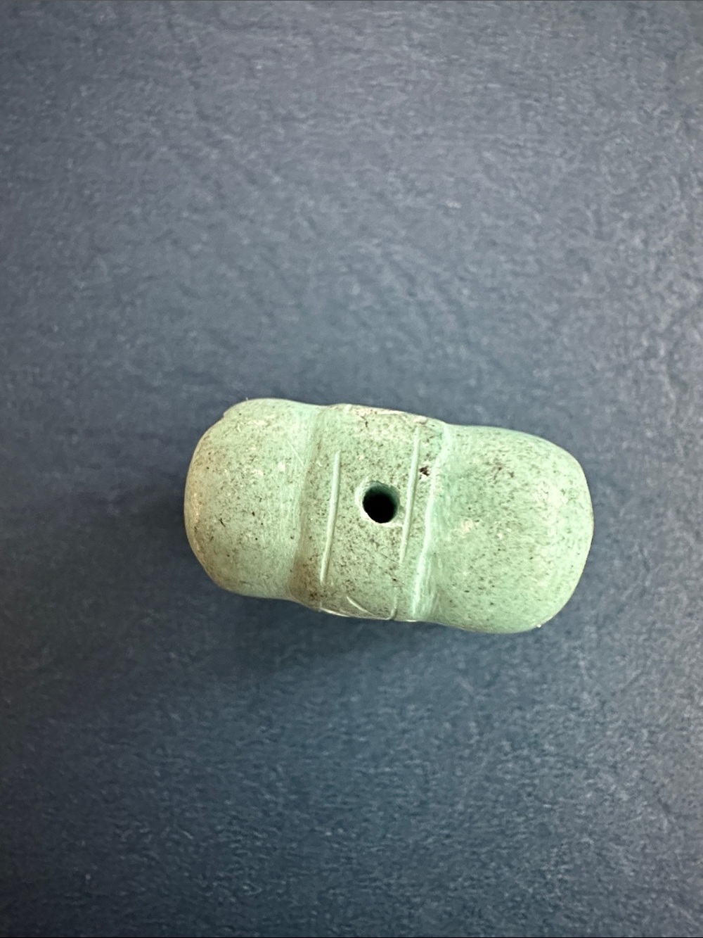 Rare Vintage Carved Turquoise Elephant bead B - Picture 3 of 7